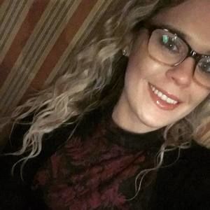 Meet your Posher, Savannah